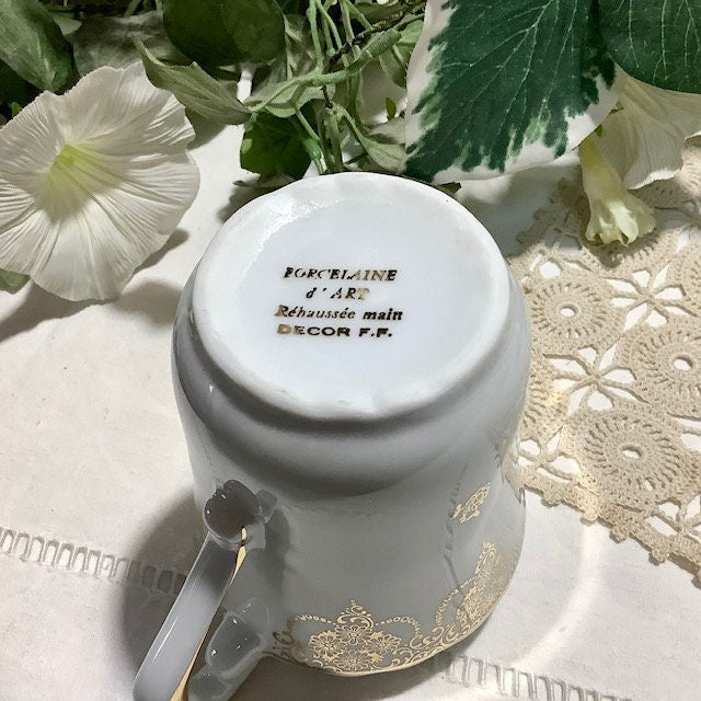 Sucrier pot à lait verseuse porcelaine blanc et or vintage