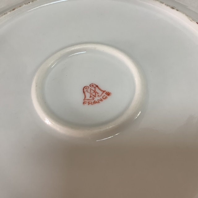 Plat rond vintage porcelaine art déco roses AV