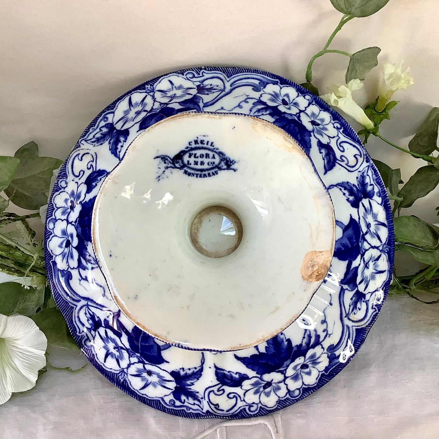 Plat serviteur piédouche faïence Creil Flora liserons bleu, compotier vintage 1855