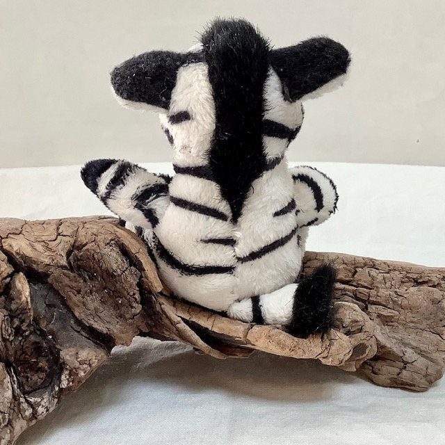 Mini peluche zèbre Wild Republic 10 cm hauteur 7 cm largeur, jolies finitions neuf
