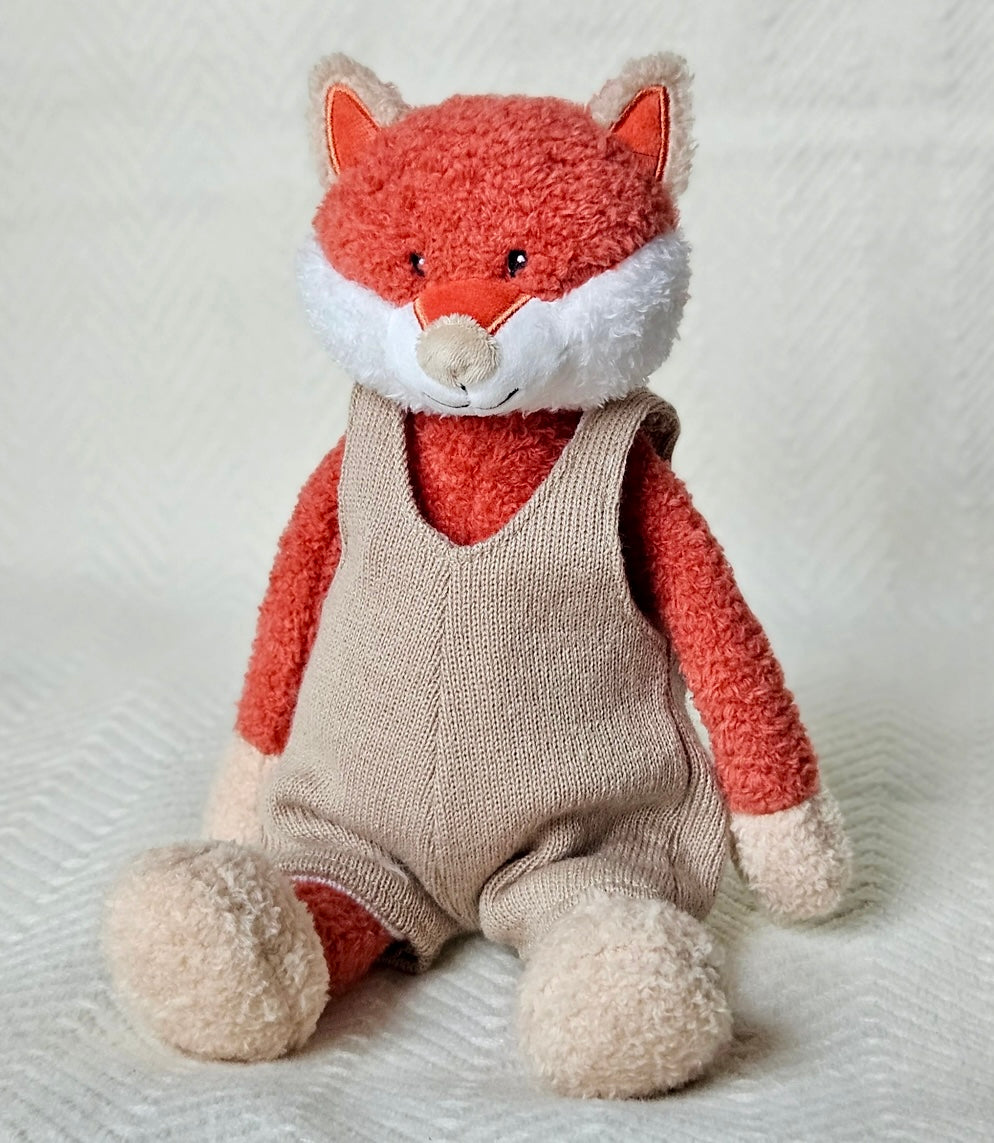 Renard en peluche salopette beige la galleria ht 33 cm