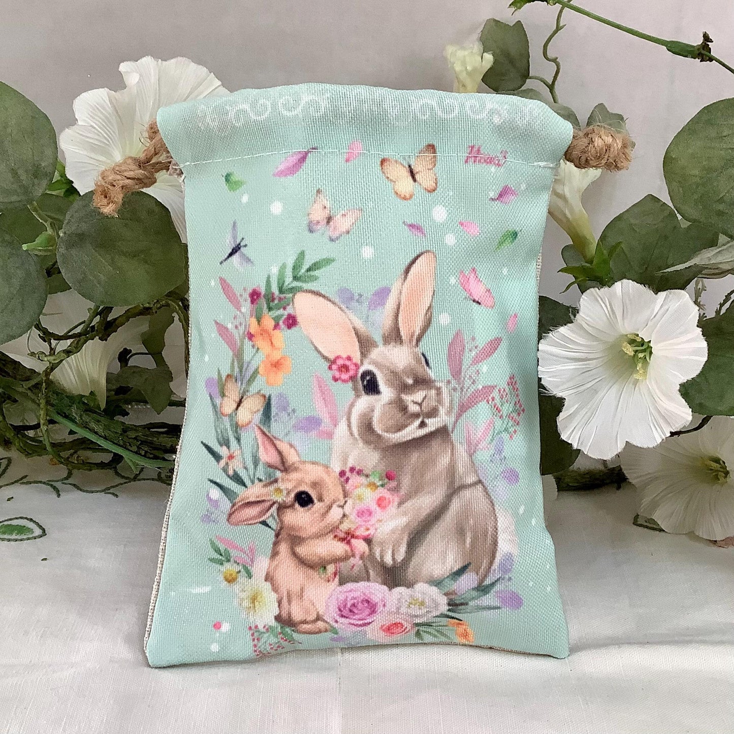 Sac tissu imprimé lapin de Pâques trois modèles ht 16.5 cm