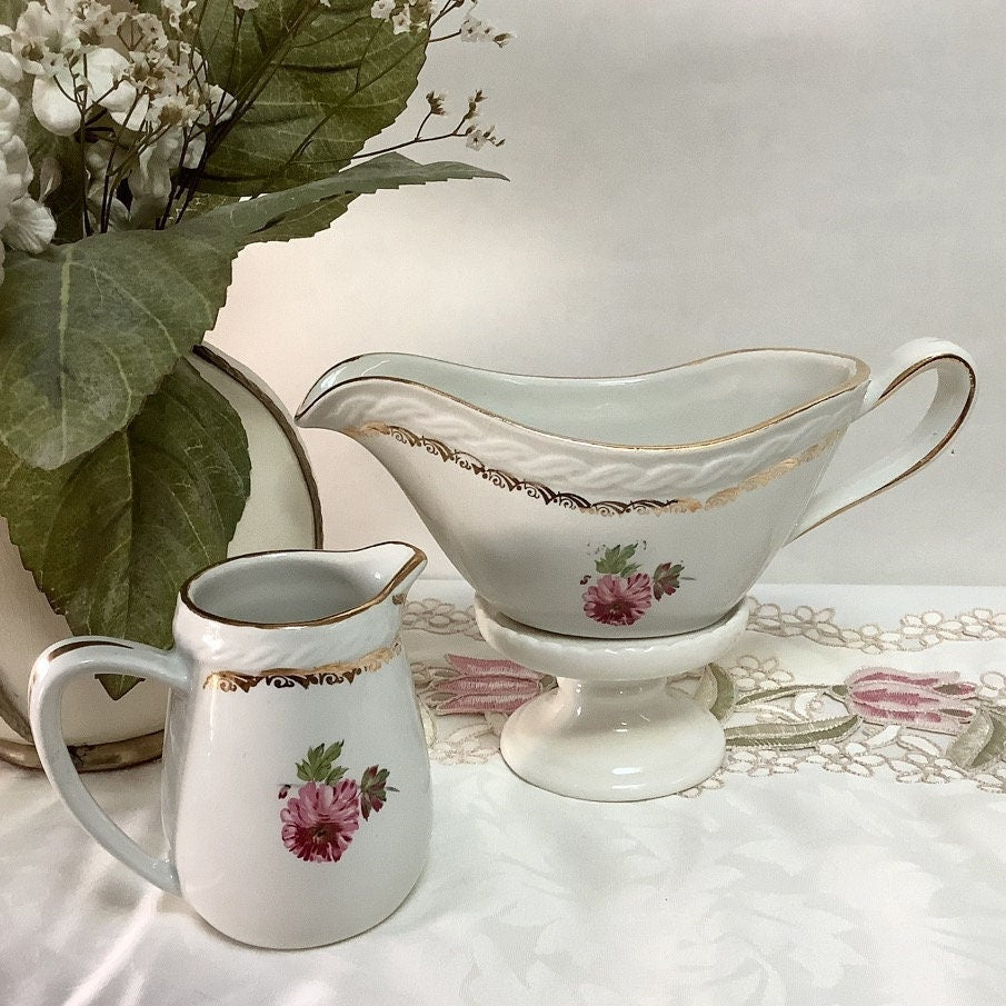 Saucière et pot à lait céramique craquelée L’Amandinoise vintage
