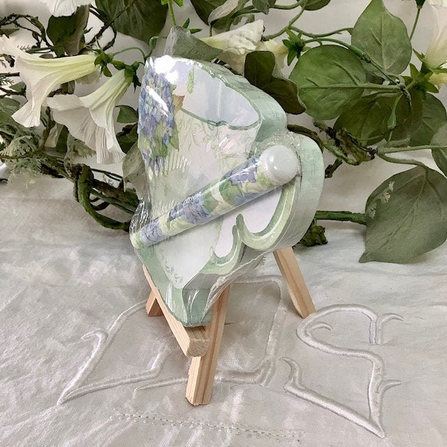 Bloc notes vintage royal garden tasse et hortensia