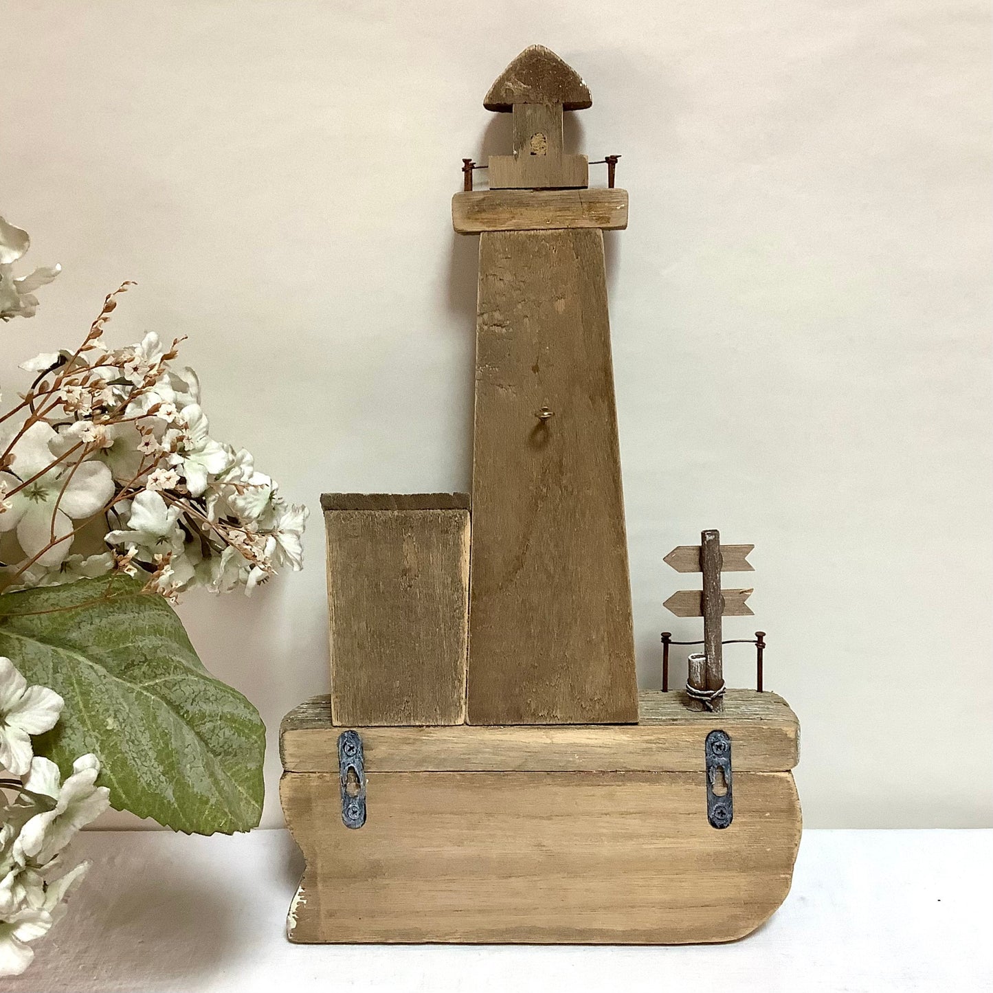 Accroche torchons phare marin bois flotté vintage ht 32.5 cm