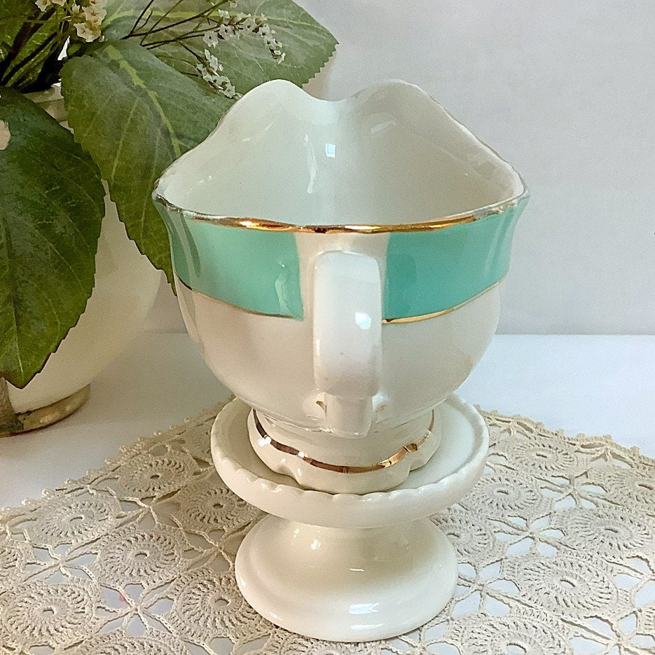 Saucière Semi porcelaine fragonard scène galante vintage