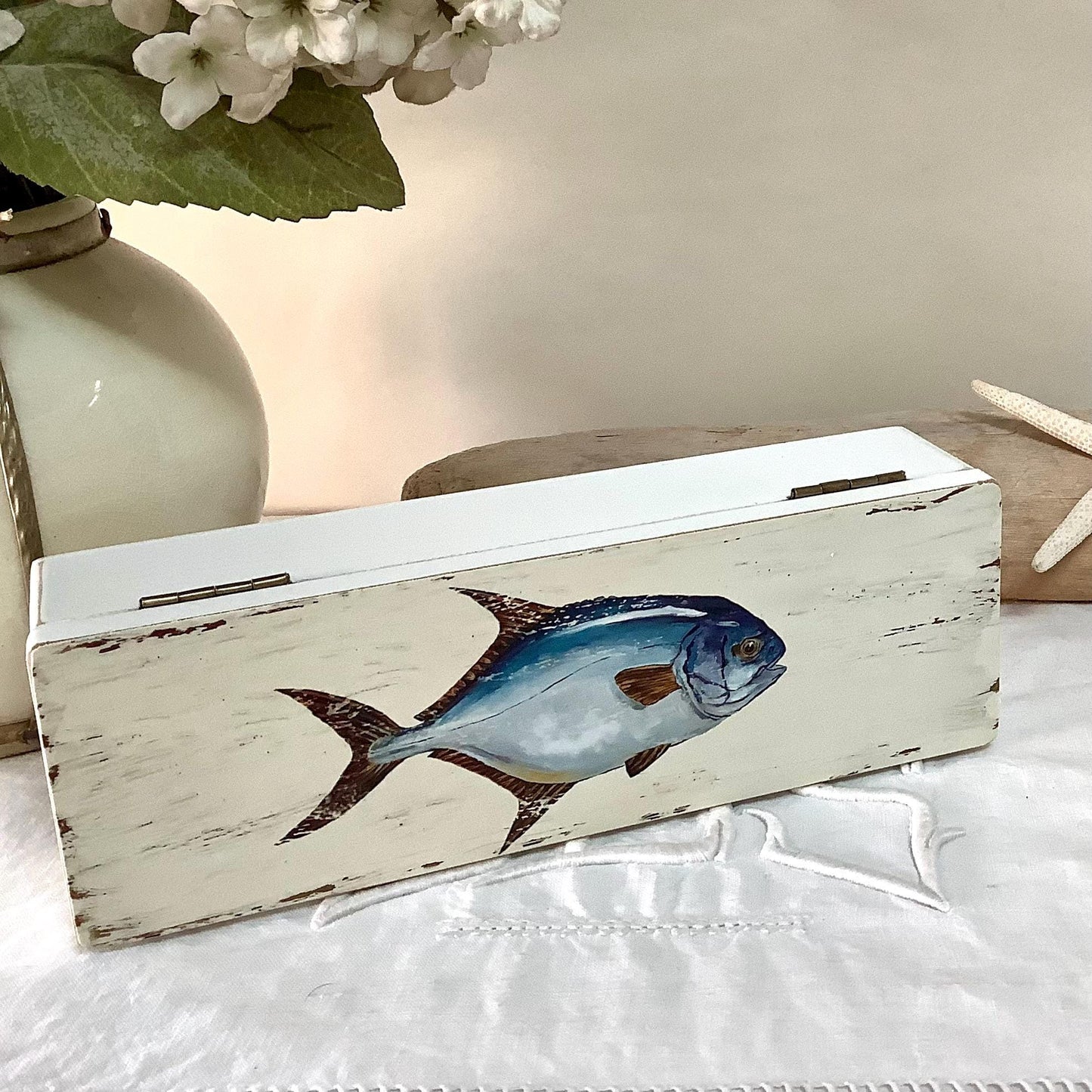 Boîte bois poisson modèle B décoration marine  22 x 7