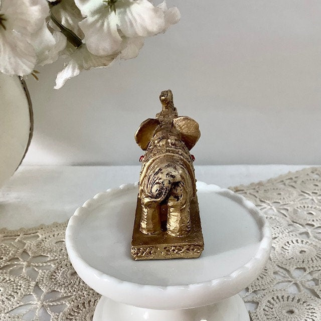 Porte encens éléphant résine vintage