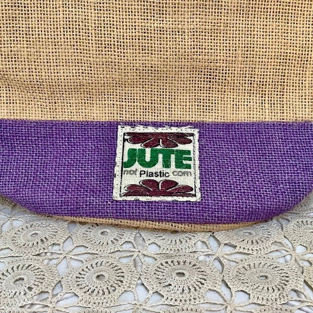 Sac de plage imperméable toile de jute beige violet ht 40 cm