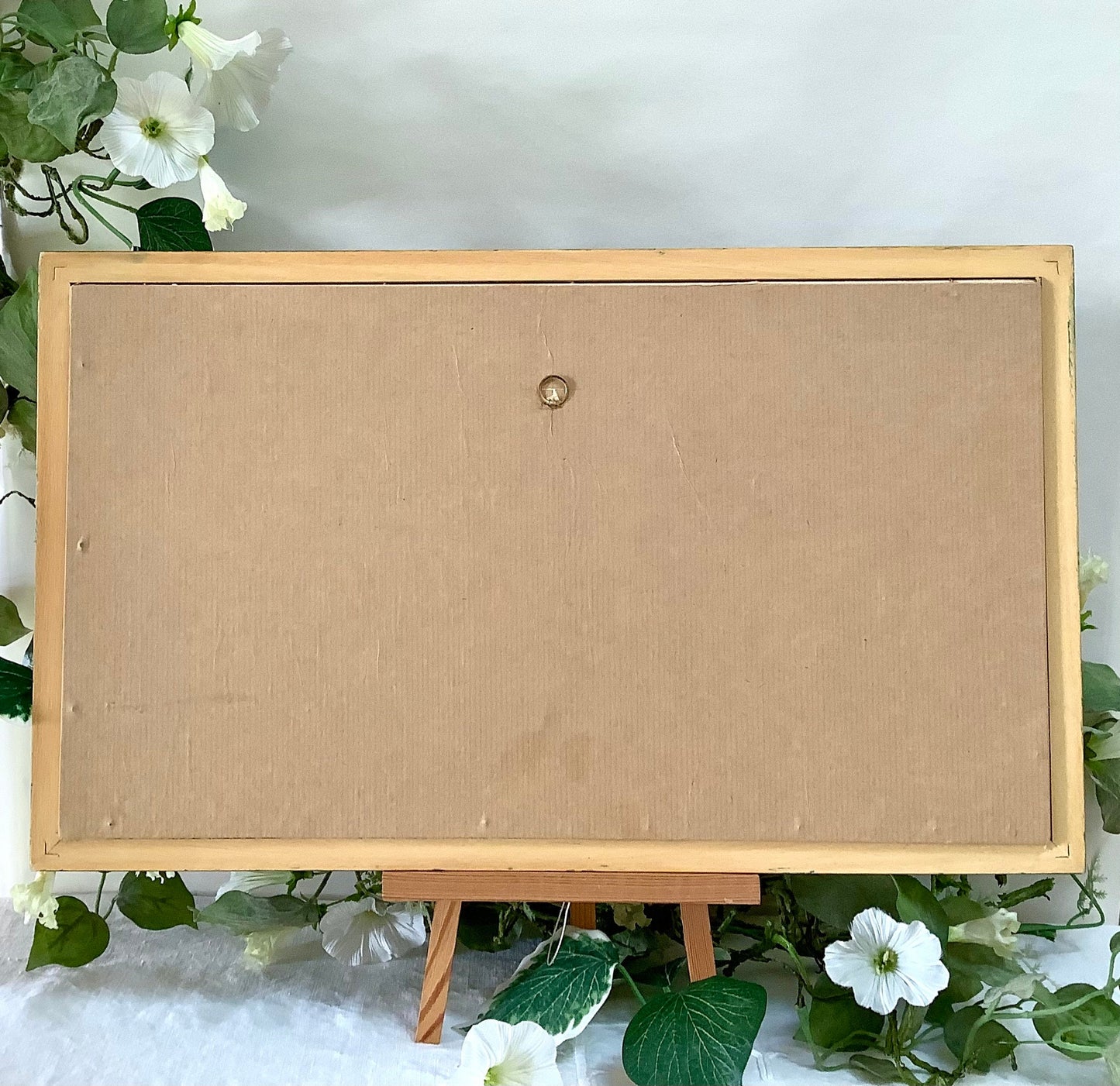 Tableau broderie enfant abeilles vintage 47 cm x 28 cm