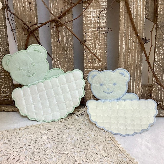 Écussons à coudre oursons vert bleu nuage vintage