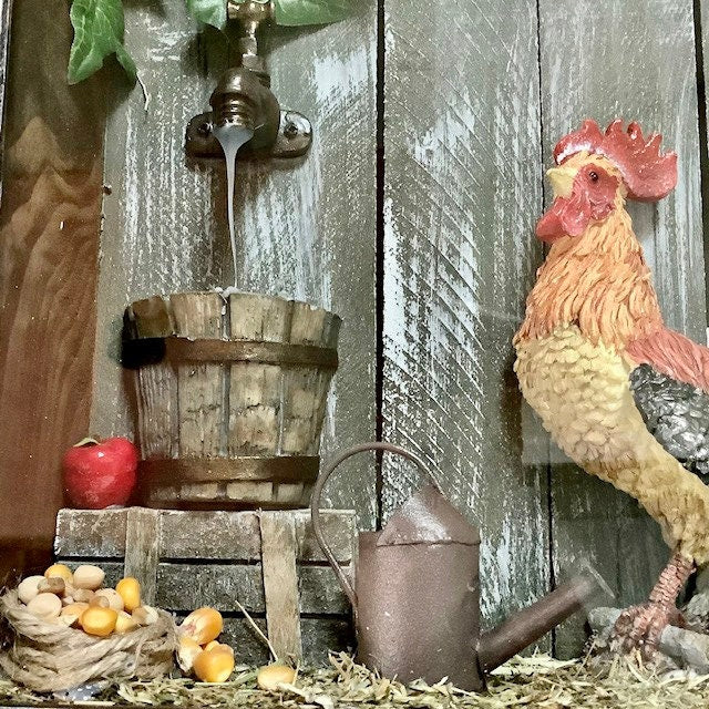 Cadre vitrine miniature poulailler coq vintage
