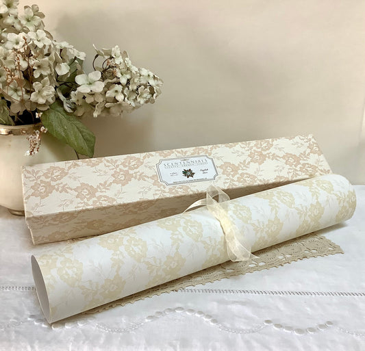 Boîte vintage style anglais papier parfumé