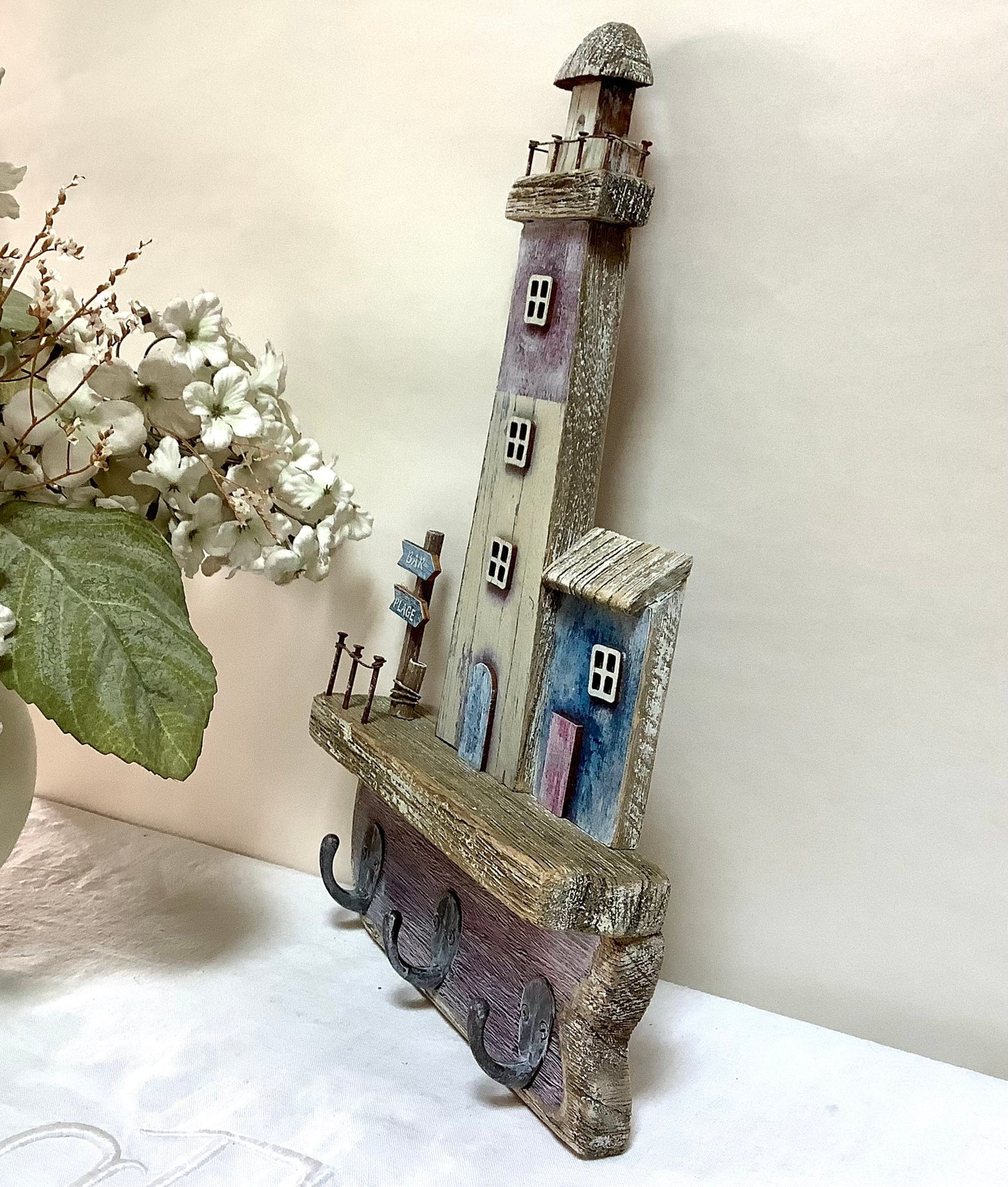 Accroche torchons phare marin bois flotté vintage ht 32.5 cm