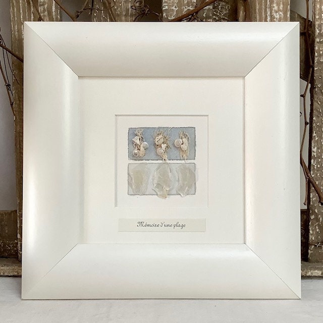 Cadre  mural vintage bois blanc nacre  et coquillages