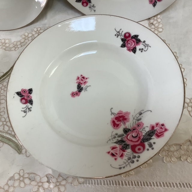 Assiettes creuses vintage porcelaine art déco roses AV