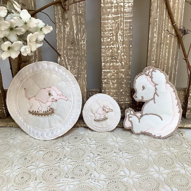 Écussons à coudre hérisson éléphants rose vintage