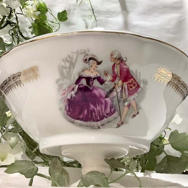 Coupe à fruits compotier porcelaine scène galante vintage