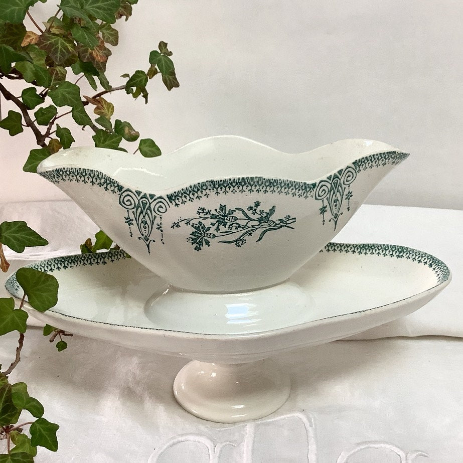 Saucière et assiette creuse faïence vintage  Saint Amand 