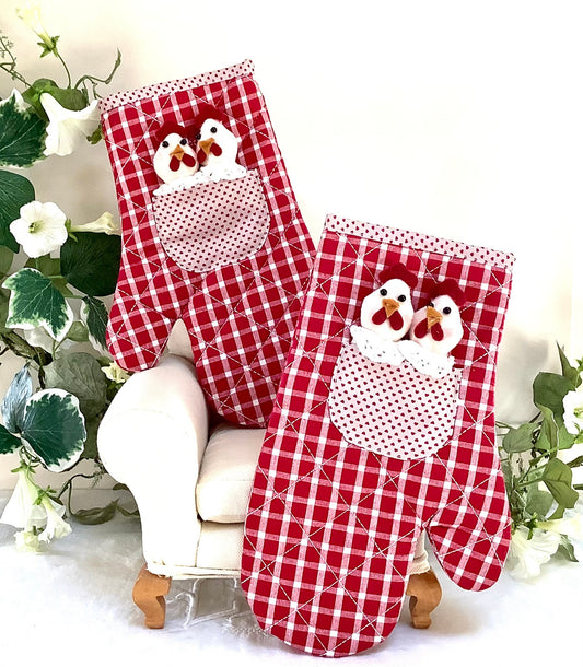 Maniques gants de four poules carreaux rouge et cœur la galleria ht 30 cm