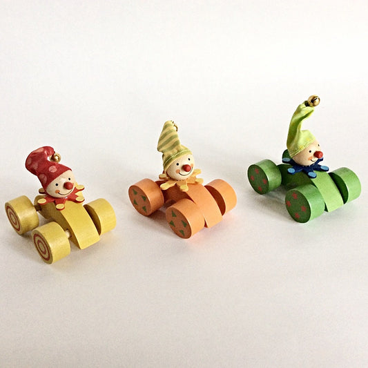 Jeu petites voitures bois bolides de clown