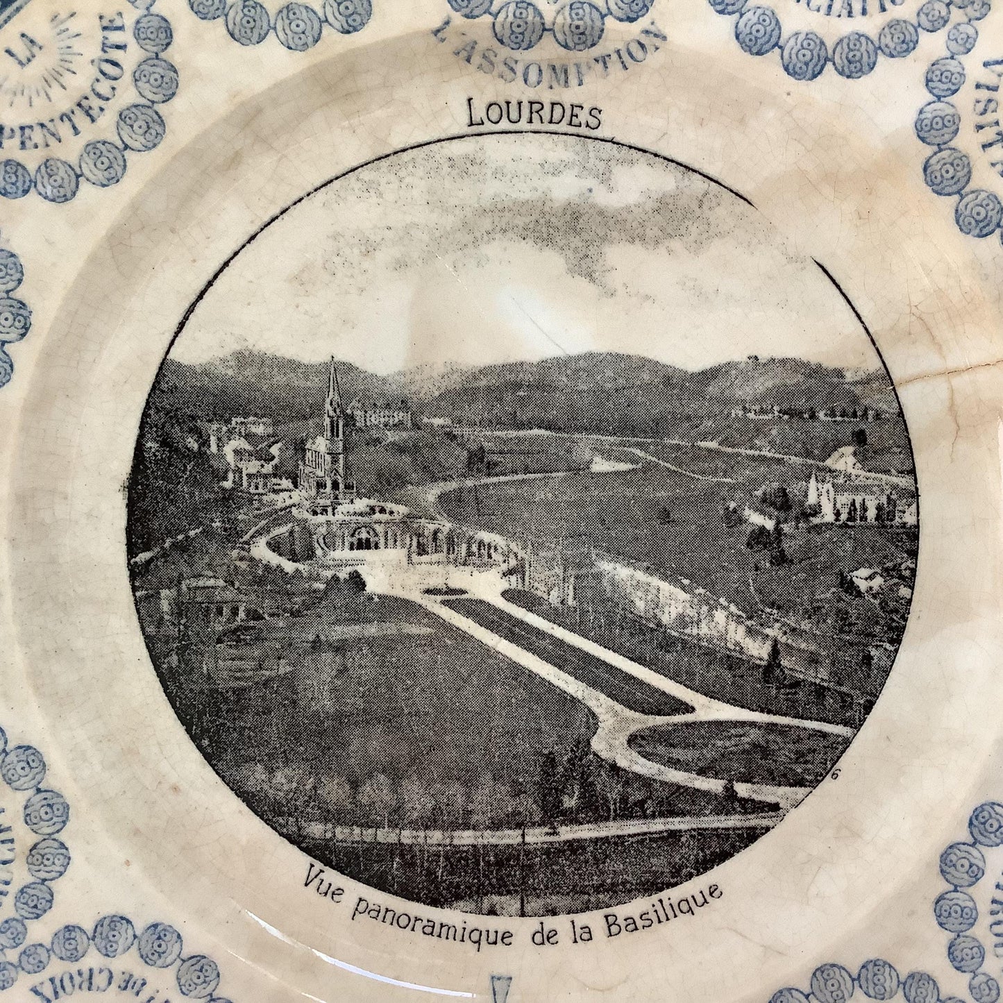 Assiettes parlantes Lourdes faïence  Digoin Sarreguemines