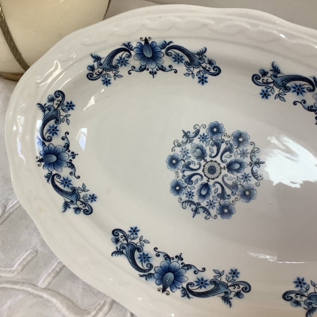 Raviers et assiettes faïence bleu vintage moulin des loups orchies