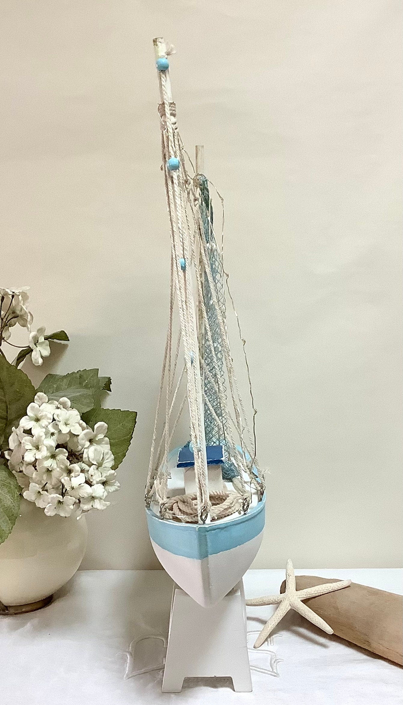 Grand bateau bois bleu blanc  lumière led vintage ht  54.5 cm