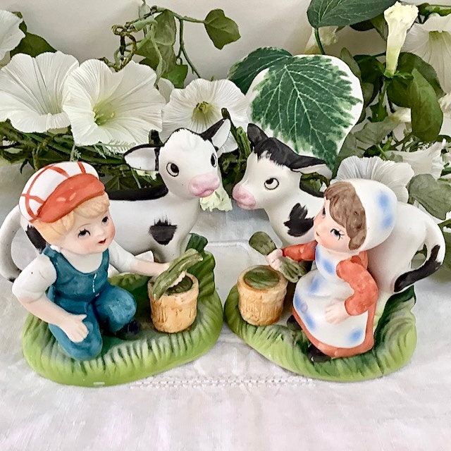 Figurines couple enfants fermiers vaches porcelaine ht 10 cm vintage