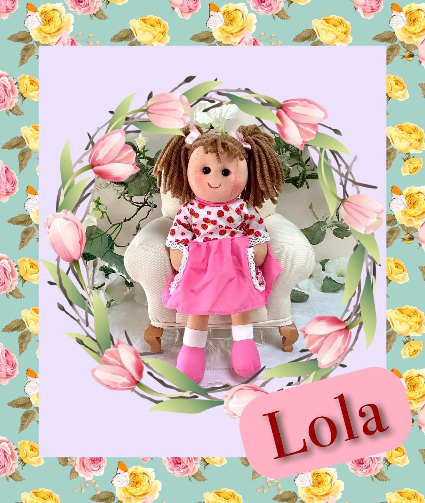 Poupée de chiffon tissu robe rose fraises modèle lola ht 30 cm