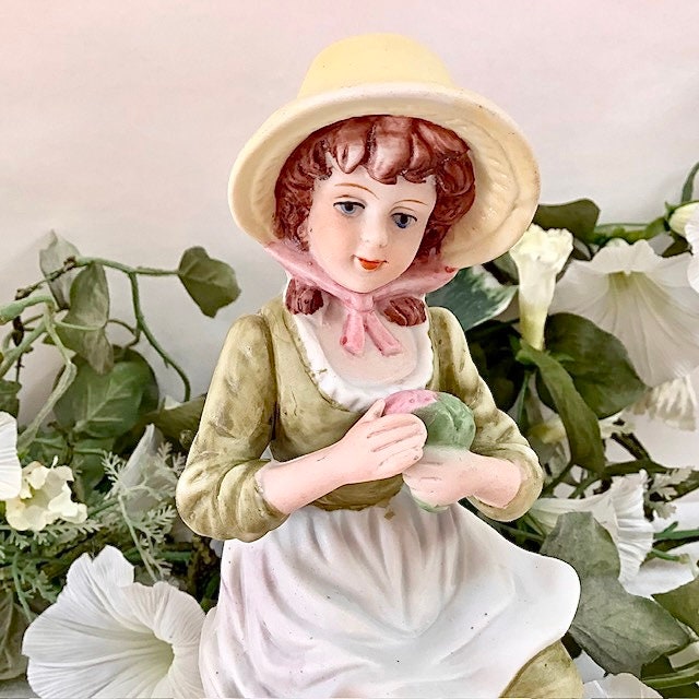 Figurines porcelaine couple fille garçon ht 18 cm vintage