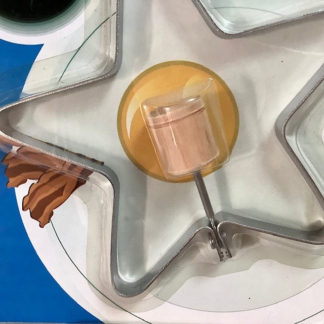 Moule à œufs frits métal étoile