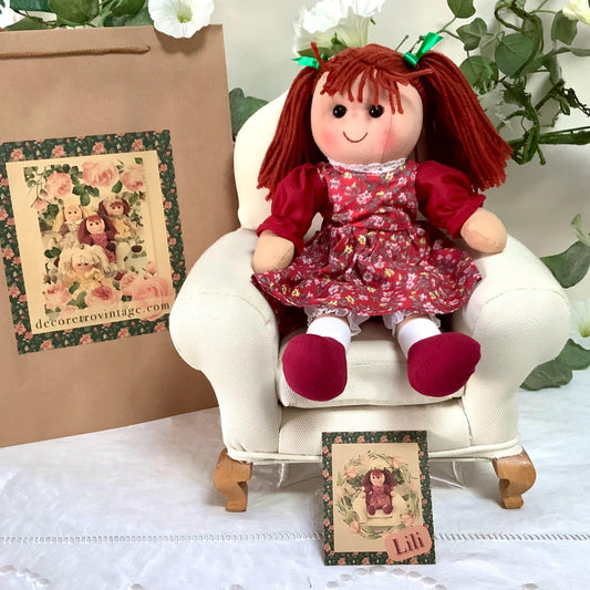 Poupée de chiffon tissu robe rouge modèle lili ht 30 cm