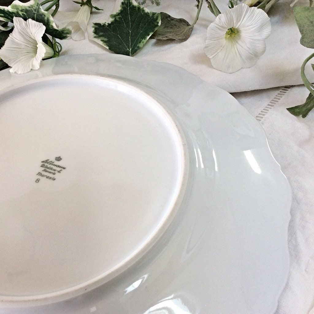 Plat à tarte gâteau porcelaine Seltmann Weiden Bavaria Theresia liseré doré 27 cm, vintage Limoges