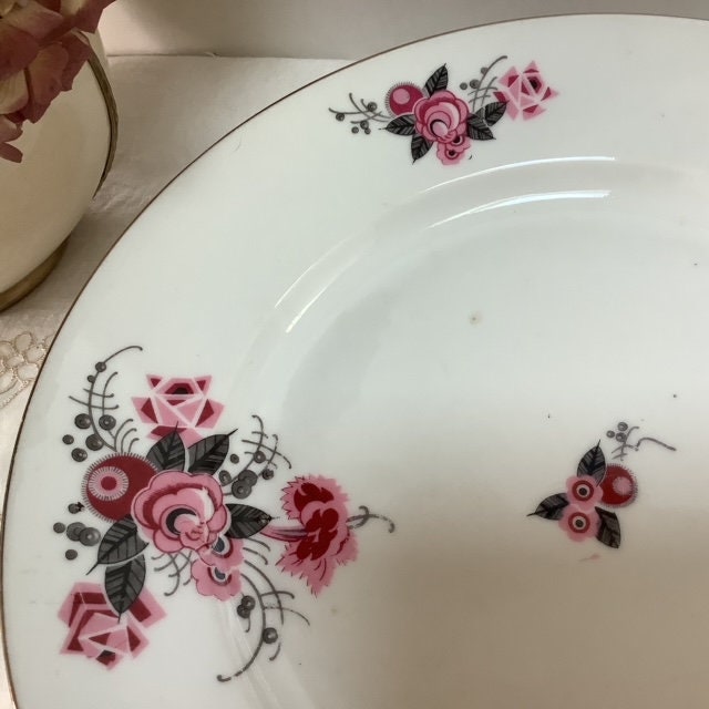 Plat rond vintage porcelaine art déco roses AV