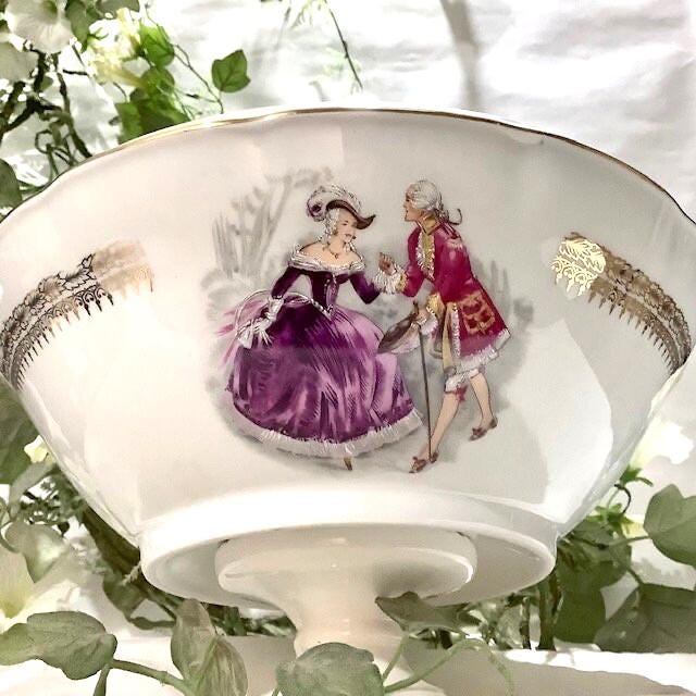 Coupe à fruits compotier porcelaine scène galante vintage
