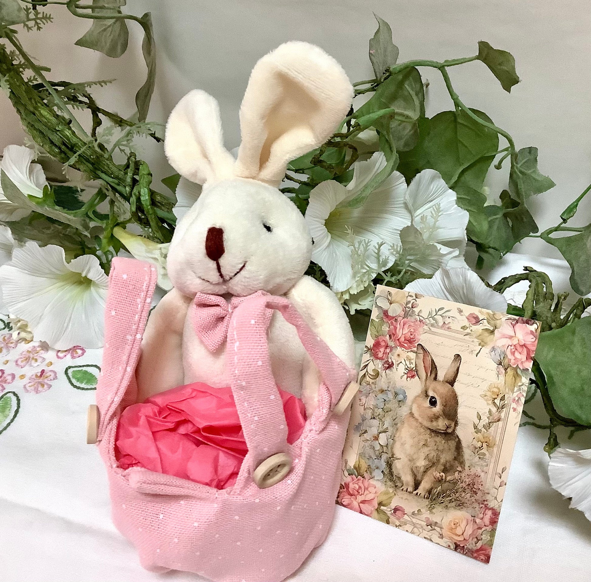 Lapin blanc peluche avec sac rose pois