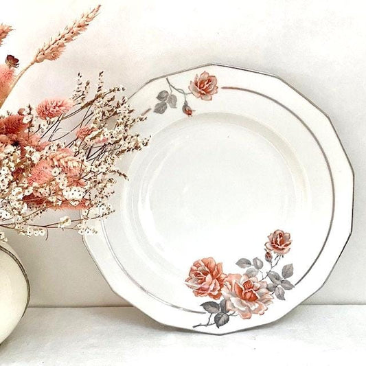 Plat creux porcelaine motifs roses vintage