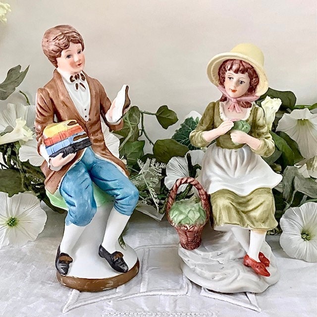 Figurines porcelaine couple fille garçon ht 18 cm vintage