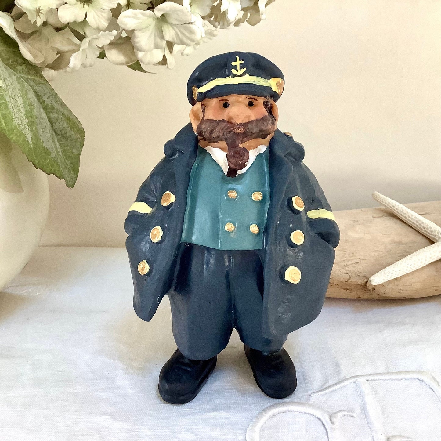 Figurine capitaine de marine bleu résine décoration marine ht 15 cm