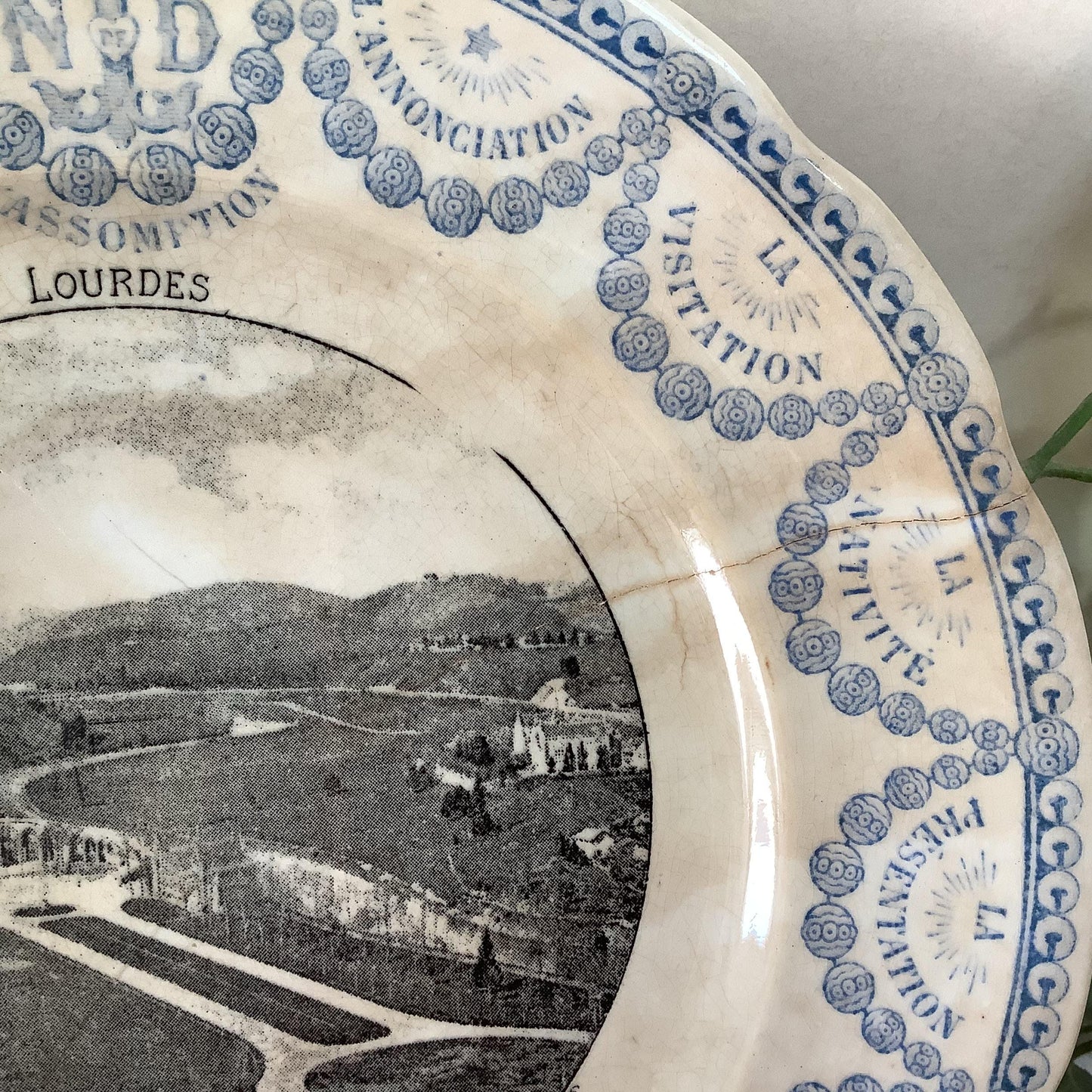 Assiettes parlantes Lourdes faïence  Digoin Sarreguemines