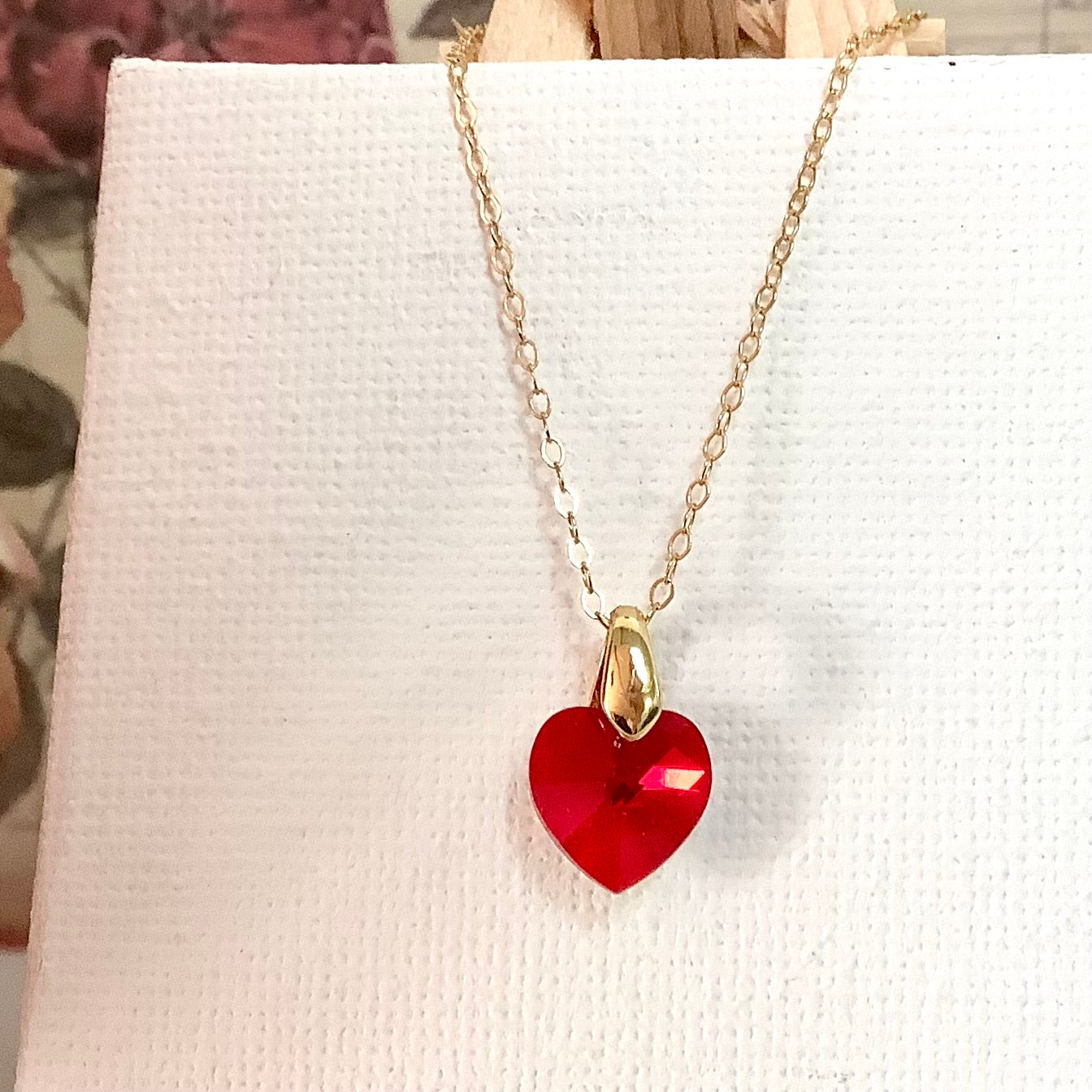 Collier cœur Light siam pendentif cristal Swarovski chaîne maillon ovale acier inox doré