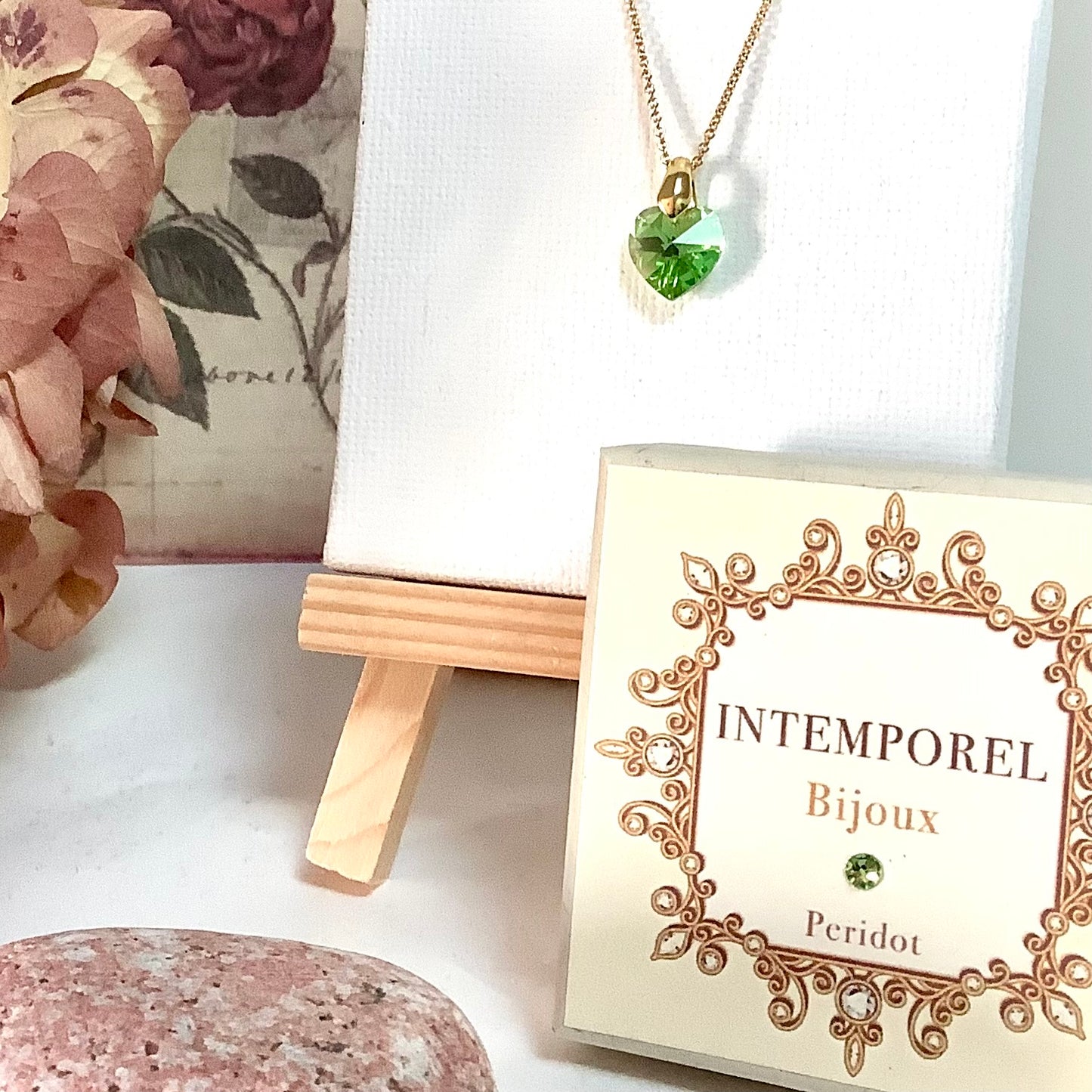 Collier cœur Péridot  pendentif cristal Swarovski chaîne maillon ovale acier inox doré