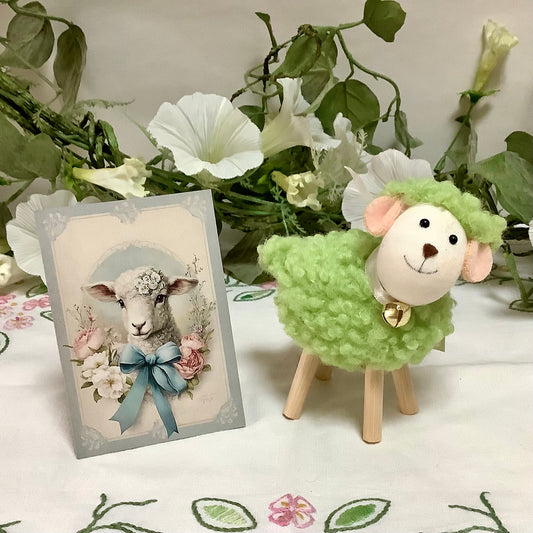 Mouton peluche vert décoration ht 10 cm