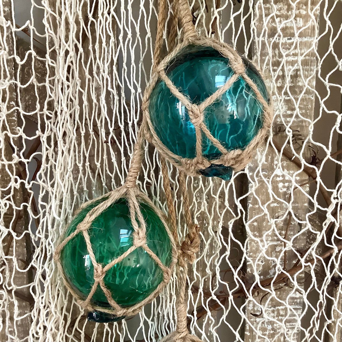 Guirlande de boules de casier verre bleu vert décoration marine ht 65 cm