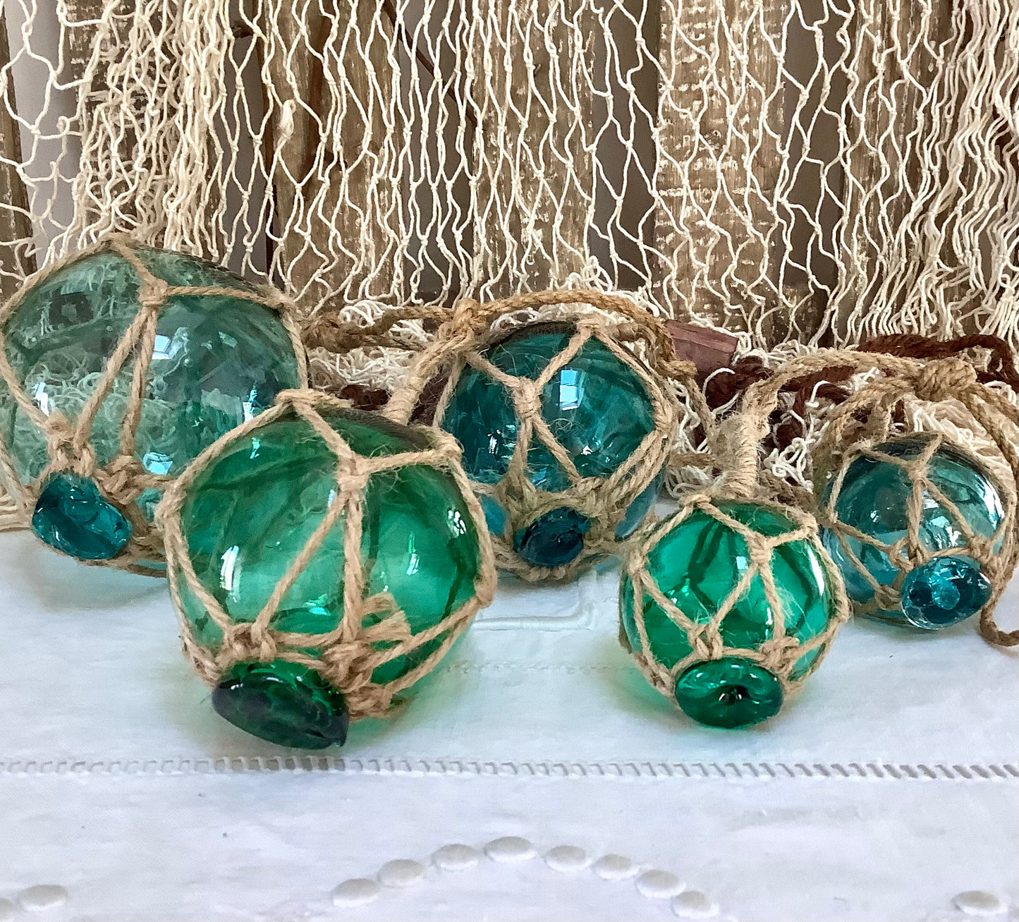 Guirlande de boules de casier verre bleu vert décoration marine ht 65 cm