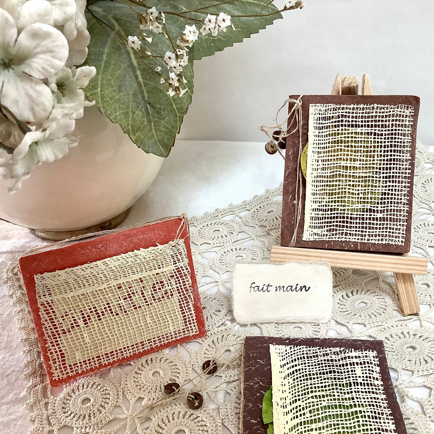  Petites cartes amitié papier artisanal mûrier thème amitié 6,5x8 cm, bruit de cadre