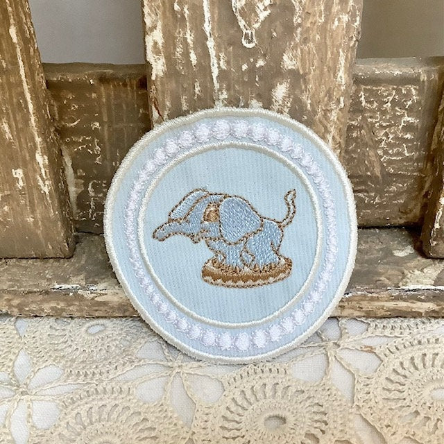 Écussons à coudre hérisson lapin éléphant bleu vintage