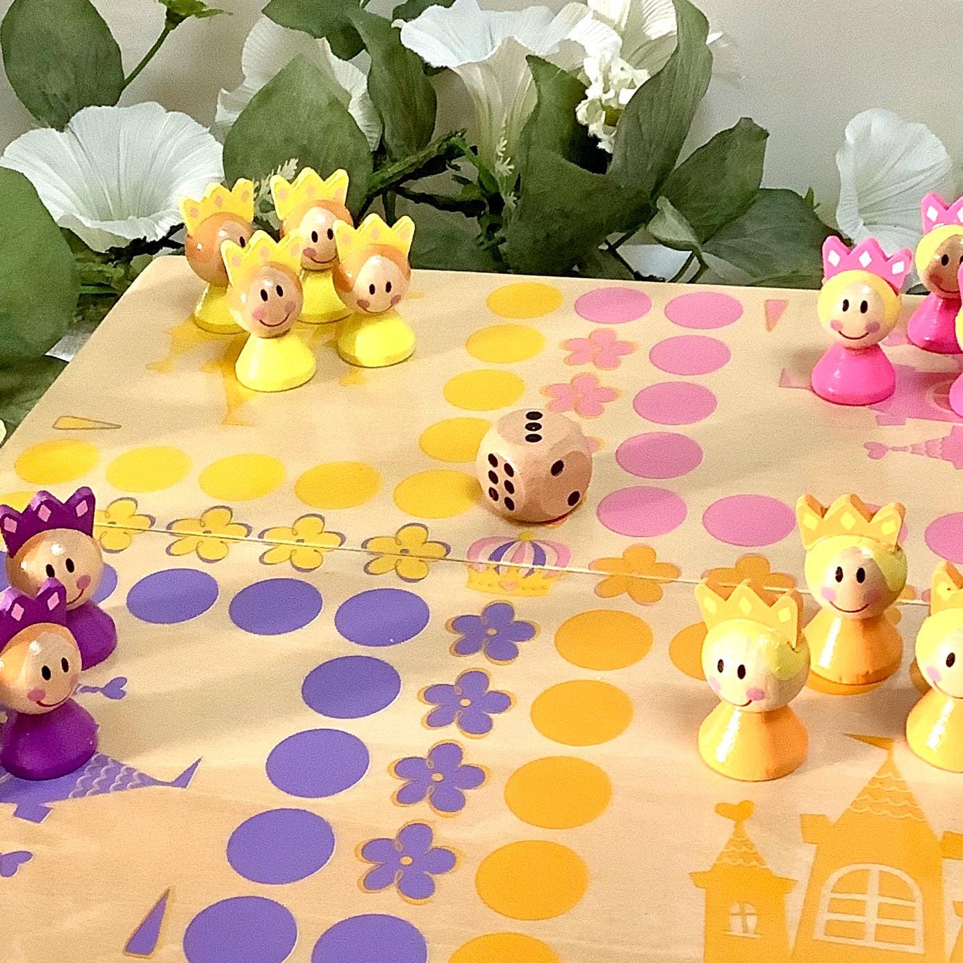 Jeu bois ludo princesses