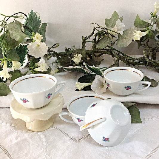 Tasses à café porcelaine véritable roses vintage